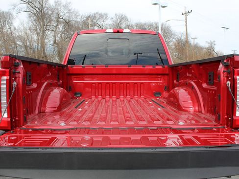 Used 2024 Ford F250 Lariat w/ Tremor Off-Road Package image 22