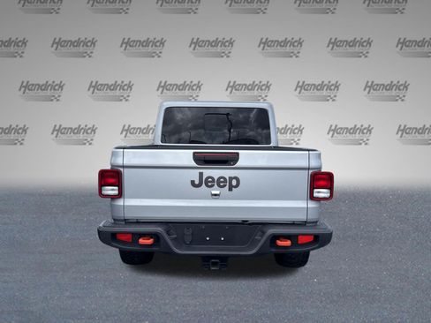 Used 2022 Jeep Gladiator Mojave w/ Trailer Tow Package AWD/4WD image 8
