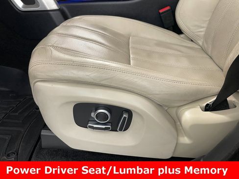 Used 2016 Land Rover Range Rover HSE image 12