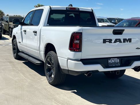 New 2026 RAM 1500 Express AWD/4WD image 5
