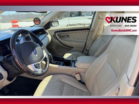 Used 2016 Ford Taurus Limited w/ Equipment Group 301A AWD/4WD image 6