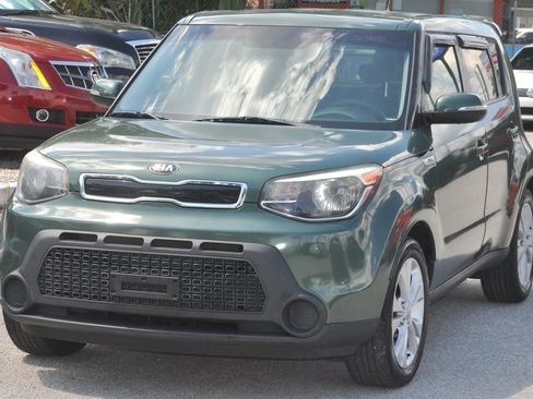 Used 2014 Kia Soul + w/ UVO w/Eservices Package FWD image 4