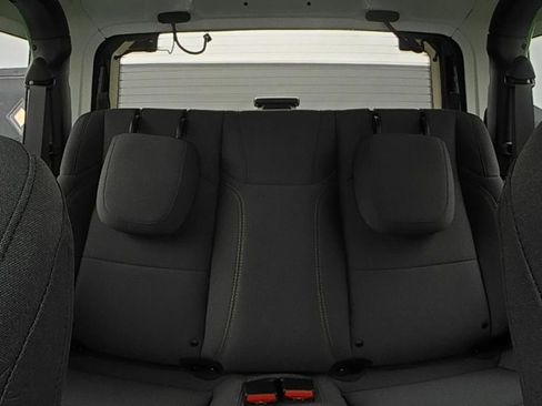 Used 2026 Jeep Wrangler Sport AWD/4WD image 10