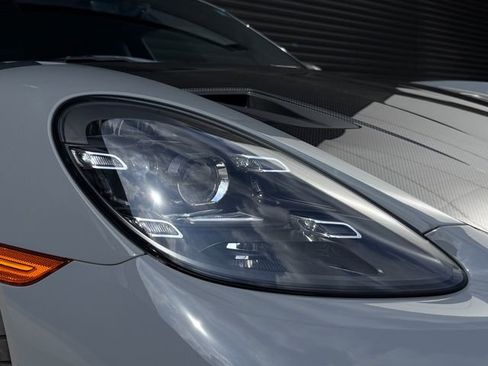 Certified 2024 Porsche 718 Cayman GT4 RS image 12