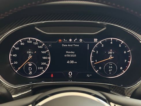 New 2024 Bentley Continental GT V8 image 32