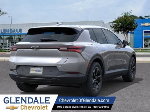 New 2026 Chevrolet Equinox EV LT FWD image 4