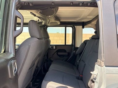 Used 2025 Jeep Wrangler Unlimited Sport S 4xe AWD/4WD image 15