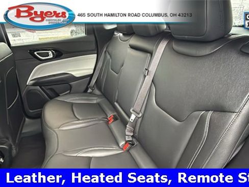 Used 2025 Jeep Compass Limited image 28