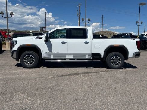 New 2026 GMC Sierra 2500 SLT w/ SLT Premium Package AWD/4WD image 2