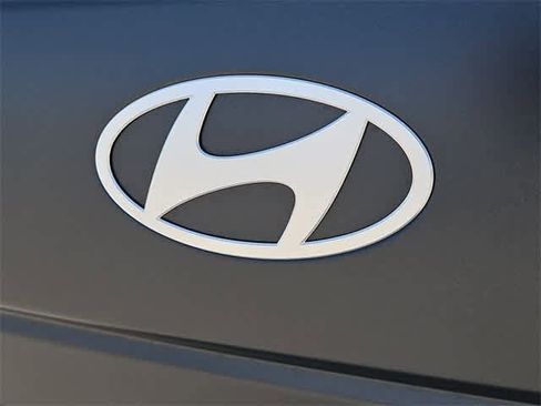 Used 2024 Hyundai Santa Fe Limited image 14