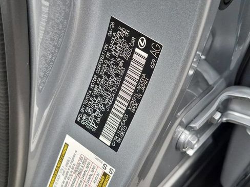 New 2026 Lexus ES 350e FWD image 22