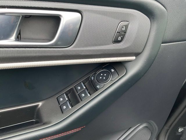 Used 2026 Ford Explorer ST-Line AWD/4WD image 11