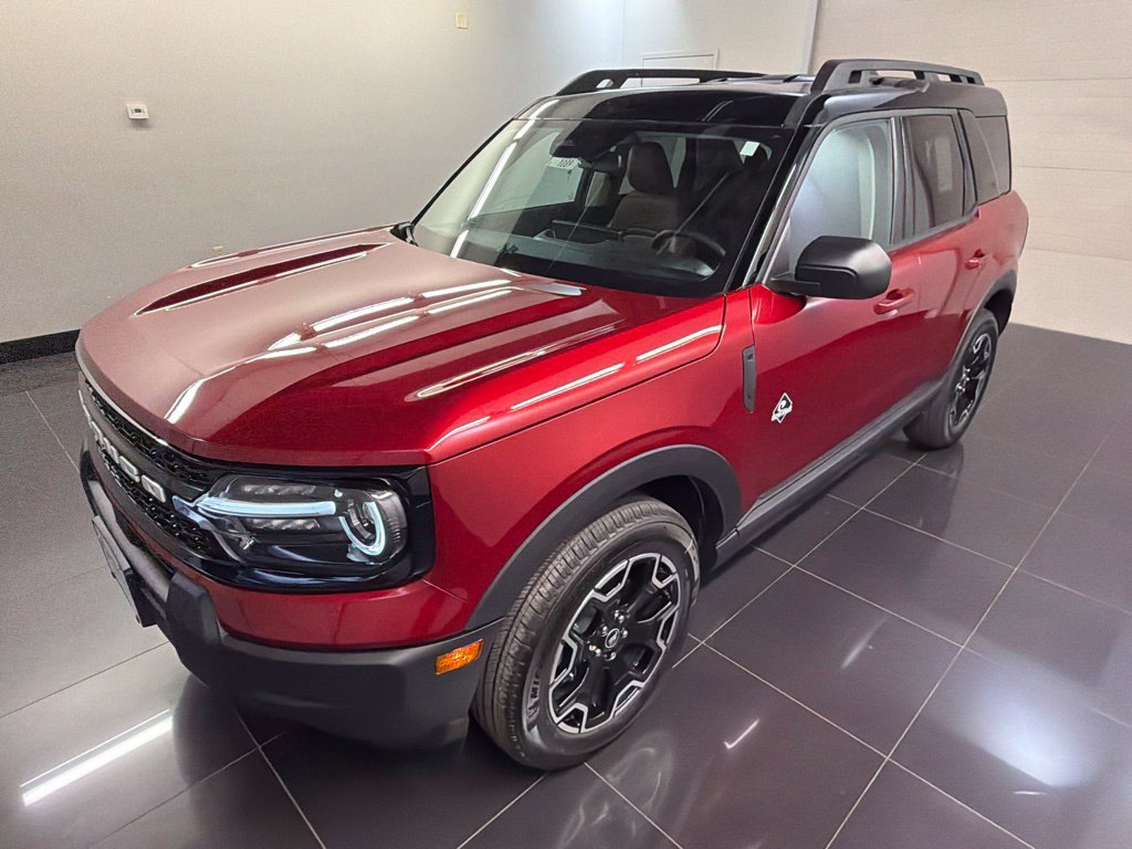 New 2026 Ford Bronco Sport Outer Banks AWD/4WD image 3