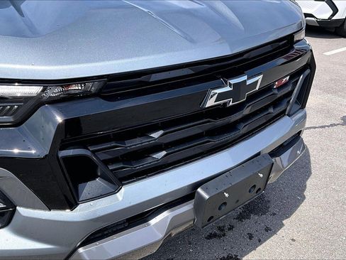 Used 2025 Chevrolet Colorado Z71 AWD/4WD image 29
