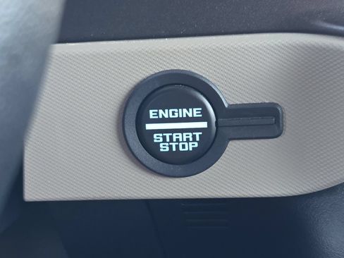 Used 2023 Ford Bronco Wildtrak AWD/4WD image 18