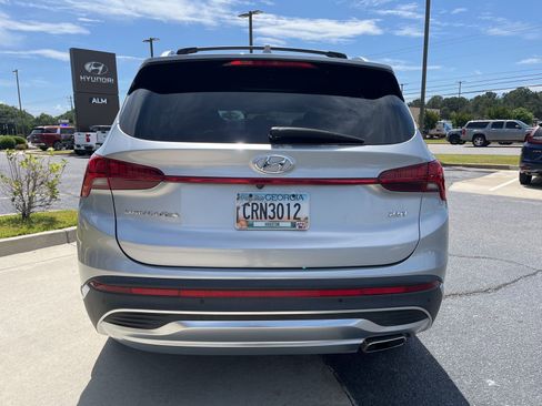 Used 2021 Hyundai Santa Fe Limited w/ Cargo Package FWD image 5