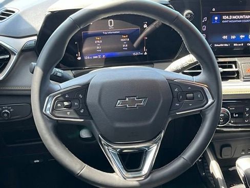 Used 2025 Chevrolet TrailBlazer ACTIV w/ Convenience Package AWD/4WD image 23