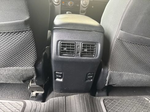 Used 2018 Toyota 4Runner SR5 AWD/4WD image 21