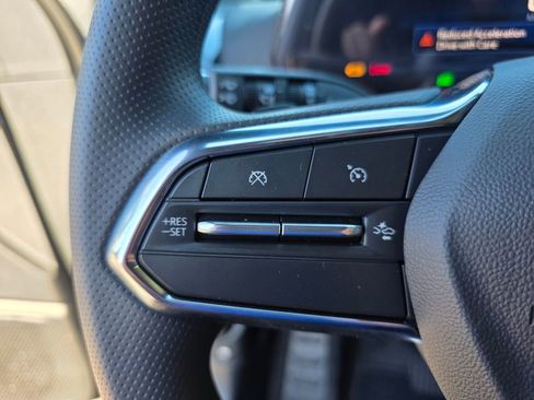 New 2025 Chevrolet Blazer EV LT w/ Midnight/Sport Edition image 17