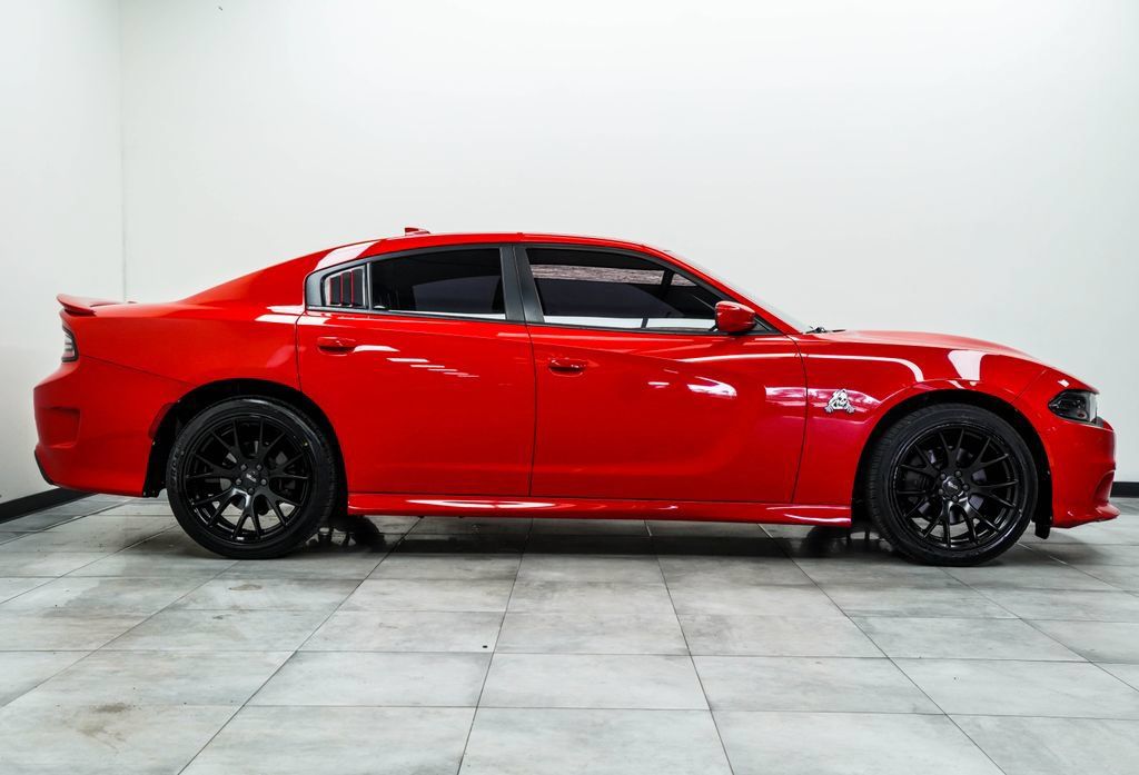 Used 2020 Dodge Charger GT RWD image 7