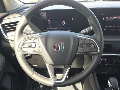 Used 2024 Buick Encore GX Preferred w/ Comfort Package FWD image 10
