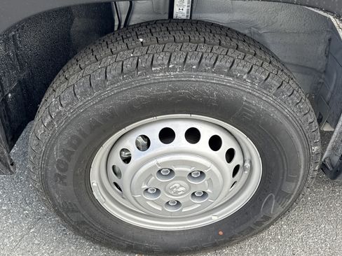 New 2026 RAM ProMaster 1500 w/ Convenience Group image 7