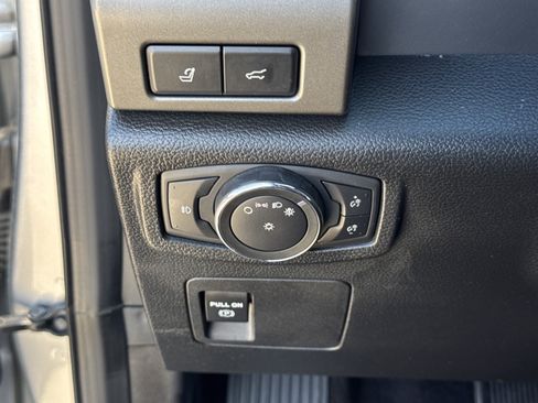 Certified 2021 Ford Expedition XLT image 19