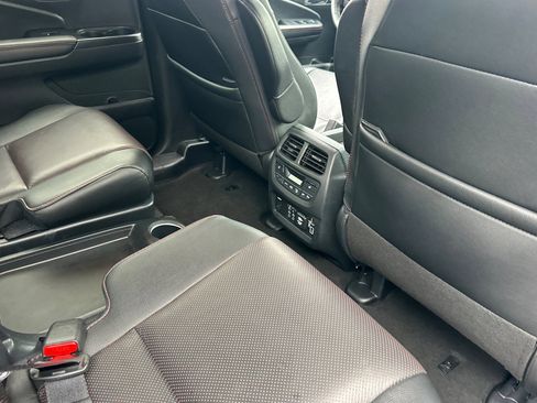Certified 2022 Honda Pilot Black Edition image 31