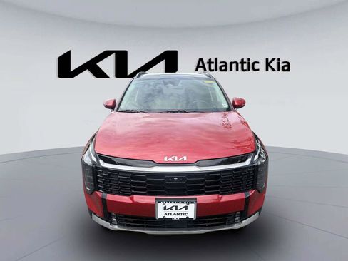 Certified 2026 Kia Sportage SX FWD image 2