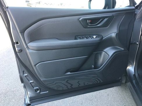 Certified 2025 Subaru Forester Premium w/ Protection Package AWD/4WD image 22