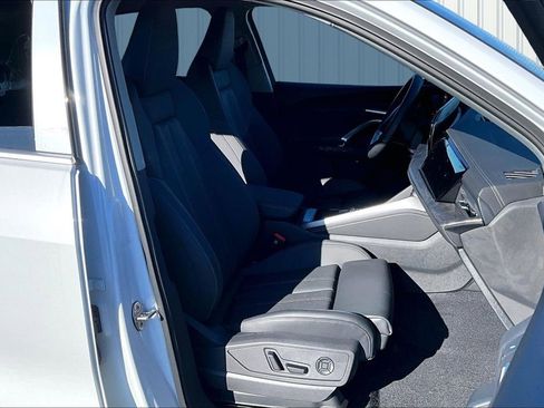 New 2025 Audi Q5 Premium Plus image 11