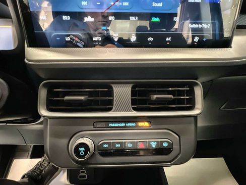 New 2025 Ford Maverick XL w/ Equipment Group 101A image 19