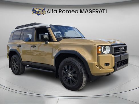 Used 2024 Toyota Land Cruiser image 8