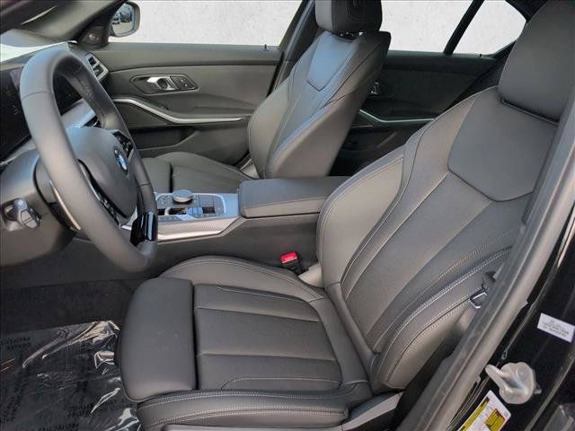 Used 2026 BMW 330i Sedan w/ Convenience Package RWD image 4