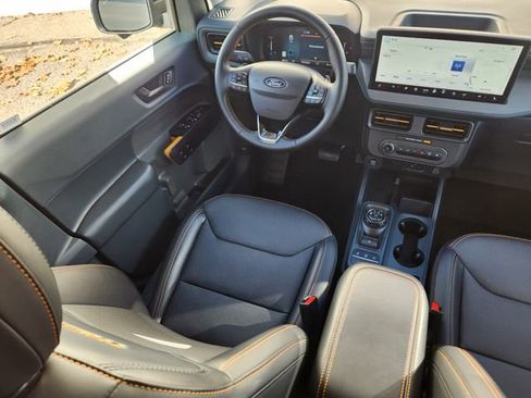 Used 2025 Ford Maverick Tremor image 14
