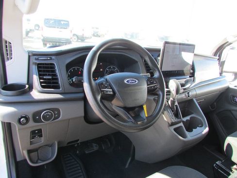 Used 2023 Ford Transit 350 XLT image 11