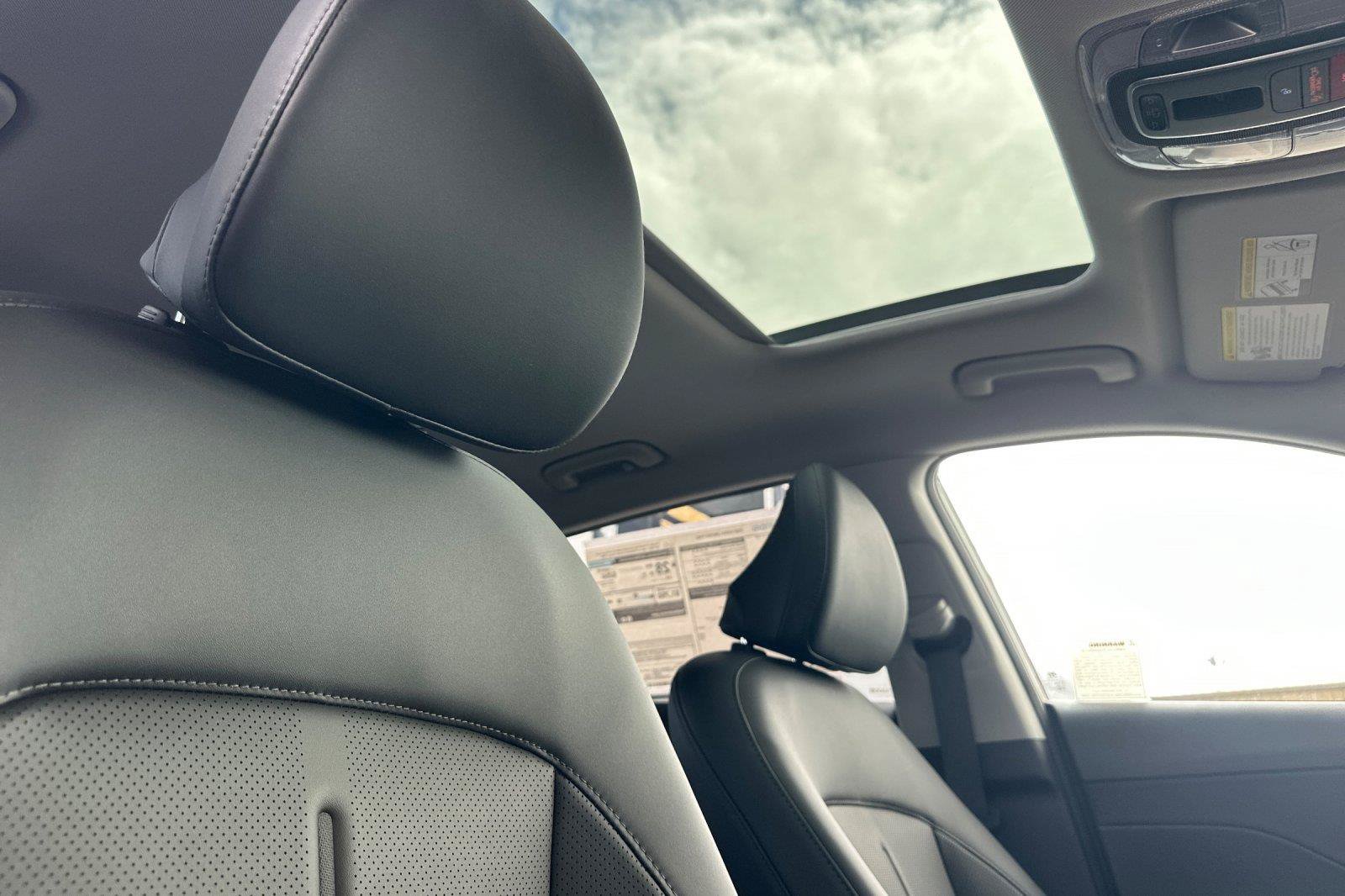 New 2026 Hyundai Kona Limited FWD image 16