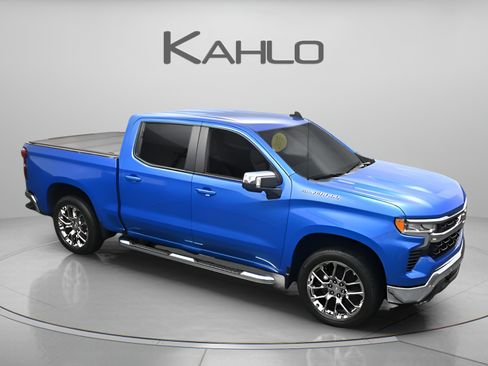 Used 2025 Chevrolet Silverado 1500 LT w/ Safety Package AWD/4WD image 25