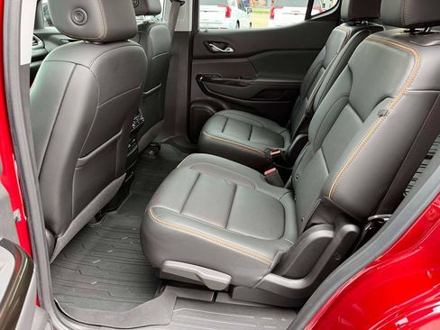 Certified 2021 GMC Acadia AT4 w/ Technology Package AWD/4WD image 16