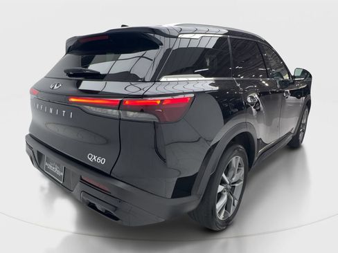 Used 2025 INFINITI QX60 Luxe FWD image 7