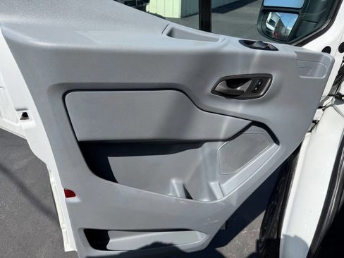 Used 2015 Ford Transit 150 148 Medium Roof RWD image 20