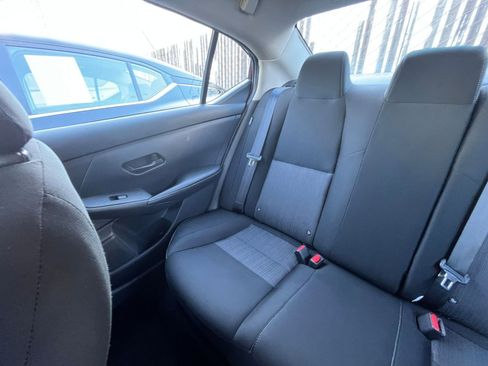 Used 2025 Nissan Sentra SV image 37