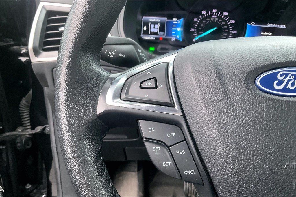 Used 2022 Ford Edge SEL w/ Convenience Package AWD/4WD image 17