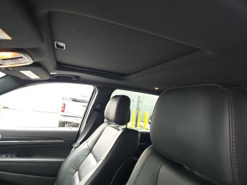 Used 2020 Jeep Grand Cherokee Limited RWD image 14