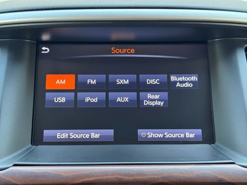 Used 2017 Nissan Pathfinder Platinum w/ Family Entertainment Package AWD/4WD image 26