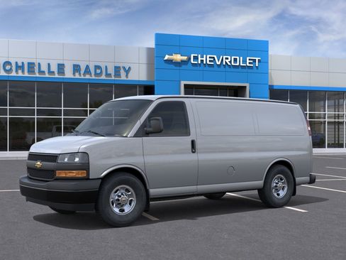 New 2026 Chevrolet Express 2500 RWD image 2