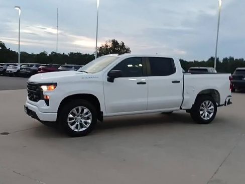 New 2025 Chevrolet Silverado 1500 Custom image 4