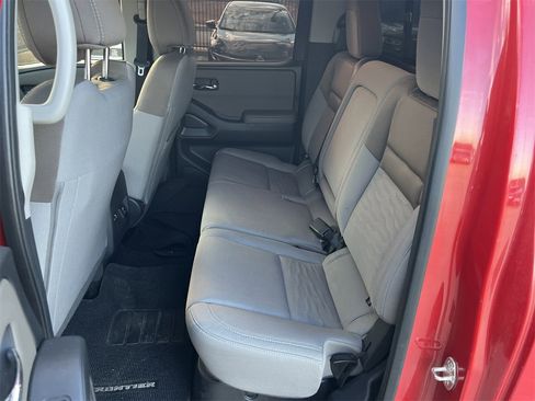 Certified 2023 Nissan Frontier SV w/ SV Convenience Package image 11