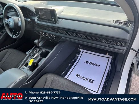 Used 2023 Honda Accord LX image 26