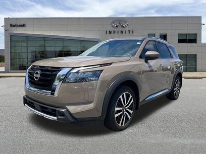 Used 2025 Nissan Pathfinder Platinum
